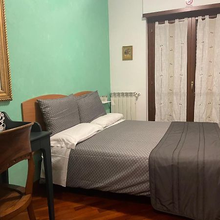 菲乌米奇诺Bb Nuova Fiera Di Roma住宿加早餐旅馆 外观 照片